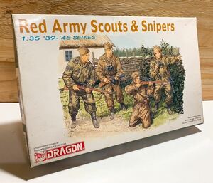 Red Army Scouts Snipers 1/35 プラモデル　偵察兵　狙撃兵　ソ連　DRAGON おもちゃ