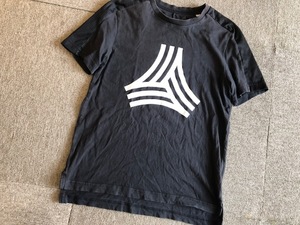 ★adidasアディダスジュニアロゴTシャツ160★黒