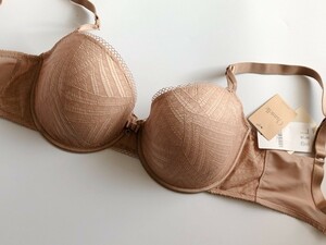 70C☆Chantelle シャンテル　フランス海外高級ランジェリー