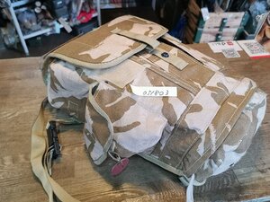 イギリス軍放出品　ガスマスクショルダーバッグ デザートDPM　051803