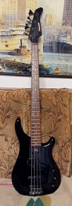 FERNANDES FRB55 リボルバー ベース