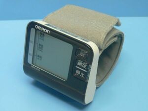 OMRON（オムロン）★手首式血圧計★HEM-6053