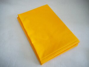 ★☆　新品　未使用　【　ウコン布　黄布　110×110cm　綿100％　】陶器や骨董品などの収納に　☆★