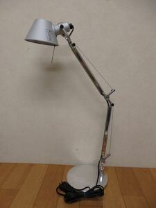 F90-6.10) Artemide / アルテミデ　ミケーレ・デ・ルッキ　“Tolomeo Micro”　テーブルスタンド　デスクライト