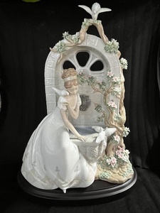 LLADRO SPRING OF LOVE 愛のさえずり