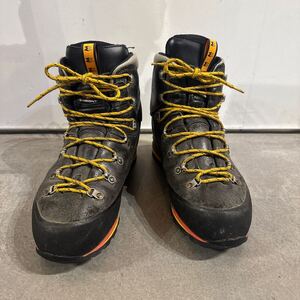 GARMONT PINNACLE GTX JAP ガルモント ピナクル　ゴアテックス 登山靴 トレッキング トレッキングブーツ