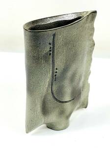 【オシャレインテリア】花器 花瓶 フラワーベース 陶器 横幅20cm×厚さ7cm×高さ30cm