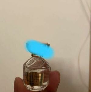 ジルスチュアートフローラノーティスホワイトローズオードパルファム5ml