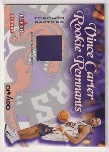 NBA VINCE CARTER 2000-01 FLEER ROOKIE REMNANTS TRADITION GLOSSY Game-Used Court BASKETBALL Raptots /100 枚限定 ビンス・カーター