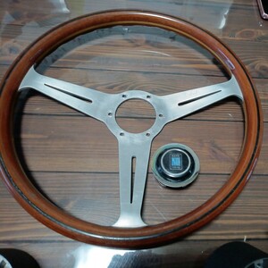 ホーンリング欠品！クラッシックNARDI TORINO1円スタート送料無料！ジャンク品旧車当時物ハンドル、ボス２個付ナルディ365ミリ