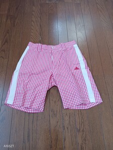 1256【中古品】adidas　アディダス　ピンクホワイトギンガムチェック　ハーフパンツ　サイドホワイトライン　メンズ　サイズ　M　(79)