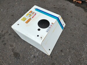 除雪機部品☆中古パーツ！ クボタ除雪機 部品 KSR10W　天板カバー　製造元和同産業