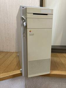 動作未確認　Apple Macintosh Quadra950 M4300 BCGM4300 アップル　マッキントッシュ　マック