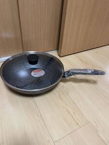 LABETTOLA 落合務　IH対応ベーネマーブル炒め鍋28cm 2023226