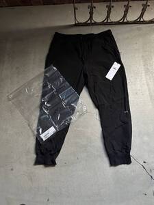 海外モデル 国内未発売（$139.00 現行価格） Alo YOGA アロー ヨガ Co-Op 7/8 PANTS Black ブラック XL メンズ 