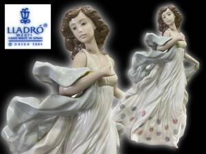 【SAKURAYA】西洋アンティーク作品【LLADRO リヤドロ フィギュリン No.6193「夏のセレナーデ」】置物 陶器人形 細密彫刻 骨董品 高さ31cm