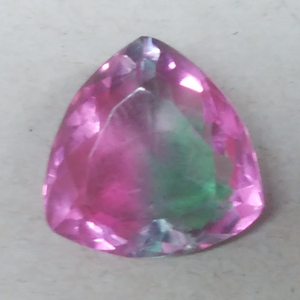 [8.88 ct] バイカラー 合成トルマリン トリリオンカット ルース 宝石 ジュエリー