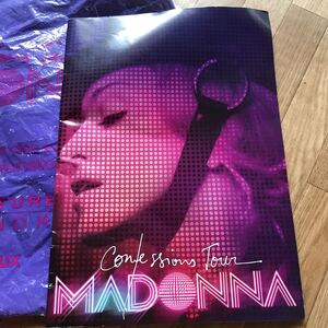 Madonna TOUR パンフレットとビニール袋