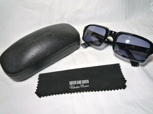 ◎CUTLER AND GROSS×UNDERCOVER　型番0495　/CUTLERANDGROSSカトラー アンド グロス