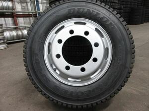 送料無料　新品スタッドレス　245/70R19.5　DUNLOP　SP001　2024年　低床増トン　DA3X19.5×6.75　8穴　JIS　両面再塗装　6本セット