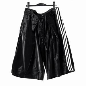 Y-3 Yohji Yamamoto TRIPLE BLACK SHORTS　y3 adidas ワイスリー ヨウジヤマモト Y