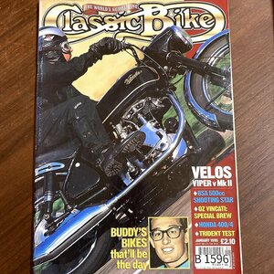 B1596　1995 年　「Classic Bike」クラシックバイク 英国 旧車 雑誌　ヴィンテージバイク　英国車 　　ビンテージ　自動車