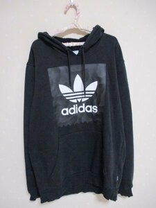 ●　adidas　アディダス　● 　長袖パーカ　■　L　黒（31009 ）