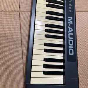 M-AUDIO MIDIキーボード 