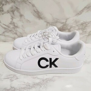 新品 CK カルバンクライン US正規 日本未発売 スニーカー 白 ホワイト 黒CKロゴ US7.5 日本24.5cm Calvin Klein s049