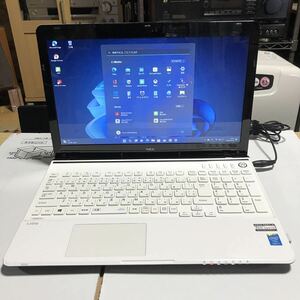 NEC Lavie Windows11ノートパソコン core i3 Bluetooth Webカメラ 美品