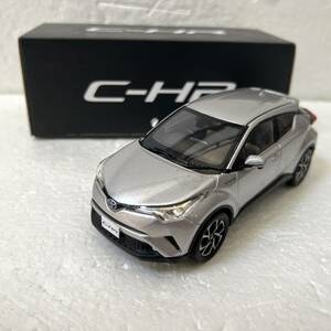 トヨタ カラーサンプル C-HR 1/30 ミニカー 非売品 　1KOメタルストリームメタリック