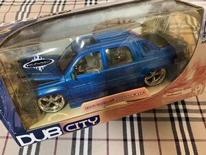 即決です。 CADILLAC ESCALADE EXT キャデラック エスカレード EXT 2002 Jada toys 1/24 DUB CITY kmc wheels ジャダトイズ