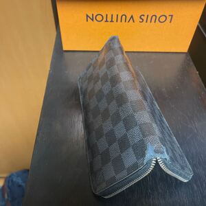 ジャンク ヴィトン ダミエ グラフィット 長財布 ファスナー無し ラウンドファスナー長財布 LOUIS VUITTON