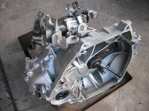 『B181』ZF1,LEA-MF6,CR-Z,アルファブラックレベル,6速ミッション,6MT,マニュアルミッション,リビルト ?