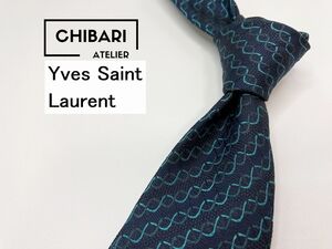 【美品】YvesSaintLaurent　イヴサンローラン　レジメンタル柄 ネクタイ 3本以上 送料無料 メンズ ネイビー　1205005