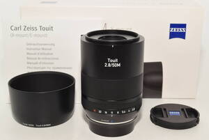 【特上品】 Carl Zeiss マクロレンズ Touit 2.8/50M 50mm F2.8 Xマウント用　#7759