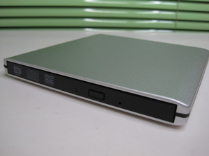 ☆★JUNK PC PARTS★☆ Super Slim ODP95 DVDドライブ USB3.0 外付け コンパクト ポータブルドライブ 中古/即決有☆彡