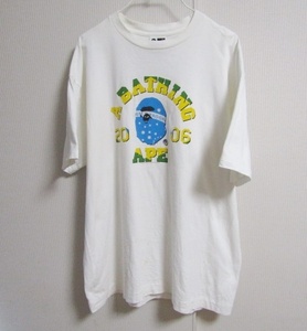 A BATHING APE アベイシングエイプ BAPE BRAZIL ブラジル 2006 カレッジ ベイプロゴ Ｔシャツ 白【XL】中古 クリーニング済み