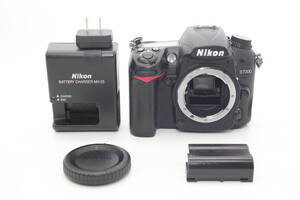 11246ショット 極上品 Nikon D7000 バッテリーチャージャー付き！