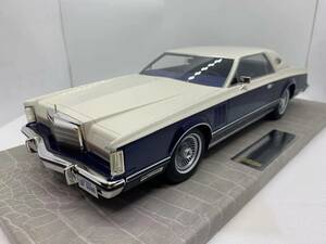 AMC 1/18 リンカーン Lincoln Continental Mark V 1979 Cartier Edition Blue/White J01-5-004