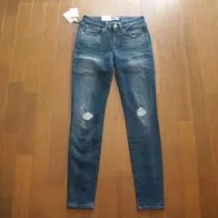 未使用品 LEVI