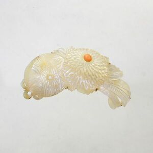 ◎中古美品◎１８金　彫入シェル　ブローチ