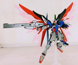 HGCE デスティニーガンダム SpecⅡ 風塗装 全塗装 完成品 ゲルググ メナース レールガン 装備 検( ガンプラ プラモデル 1/144