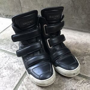 BALMAIN(バルマン) レザーハイカット スニーカー ブーツ 革靴