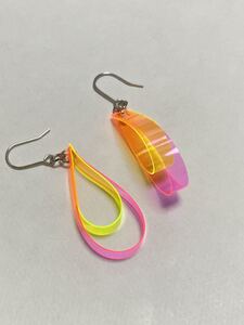 ハンドメイド★ビニール　ピアス　輪(612)