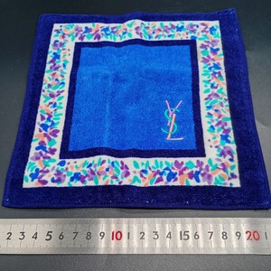 Yves Saint Laurent　イブサンローラン　 イヴサンローラン　タオルハンカチ　小さいサイズ　ブルー　ロゴ刺繍　no.3010