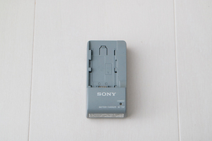 ＜ ソニー ＞ SONY 純正 バッテリーチャージャー BC-TRP ＜ Hシリーズ Pシリーズ 用 充電器 ＞