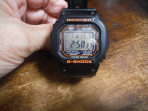 CASIO/カシオ G-SHOCK 5600シリーズ　GW-M5610A　オレンジバックグラウンド