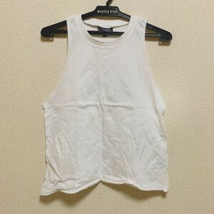 【美品】TOPSHOP トップショップ　白　ホワイト　タンクトップ　ノースリーブ