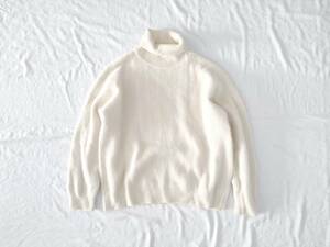 SPECIAL!! 90s Giorgio Armani カシミヤ100% 肉厚 毛足◎ イタリア製 ホワイト チャンキー ミドルゲージ タートルネック Euro Vintage 80s